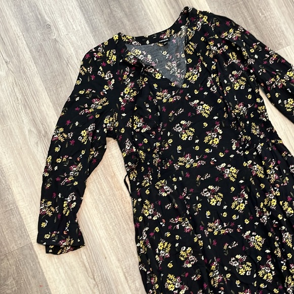 Torrid Floral Black Long Sleeve Mini Dress - Picture 3 of 7